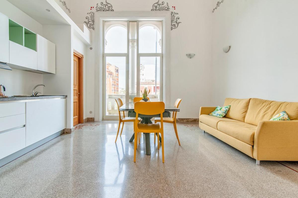 Residence De Franchis - Smart Apartments Lecce Esterno foto
