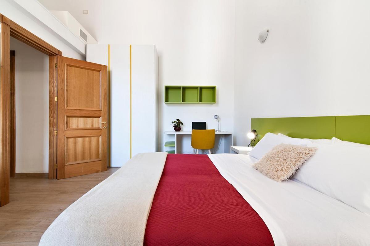 Residence De Franchis - Smart Apartments Lecce Esterno foto