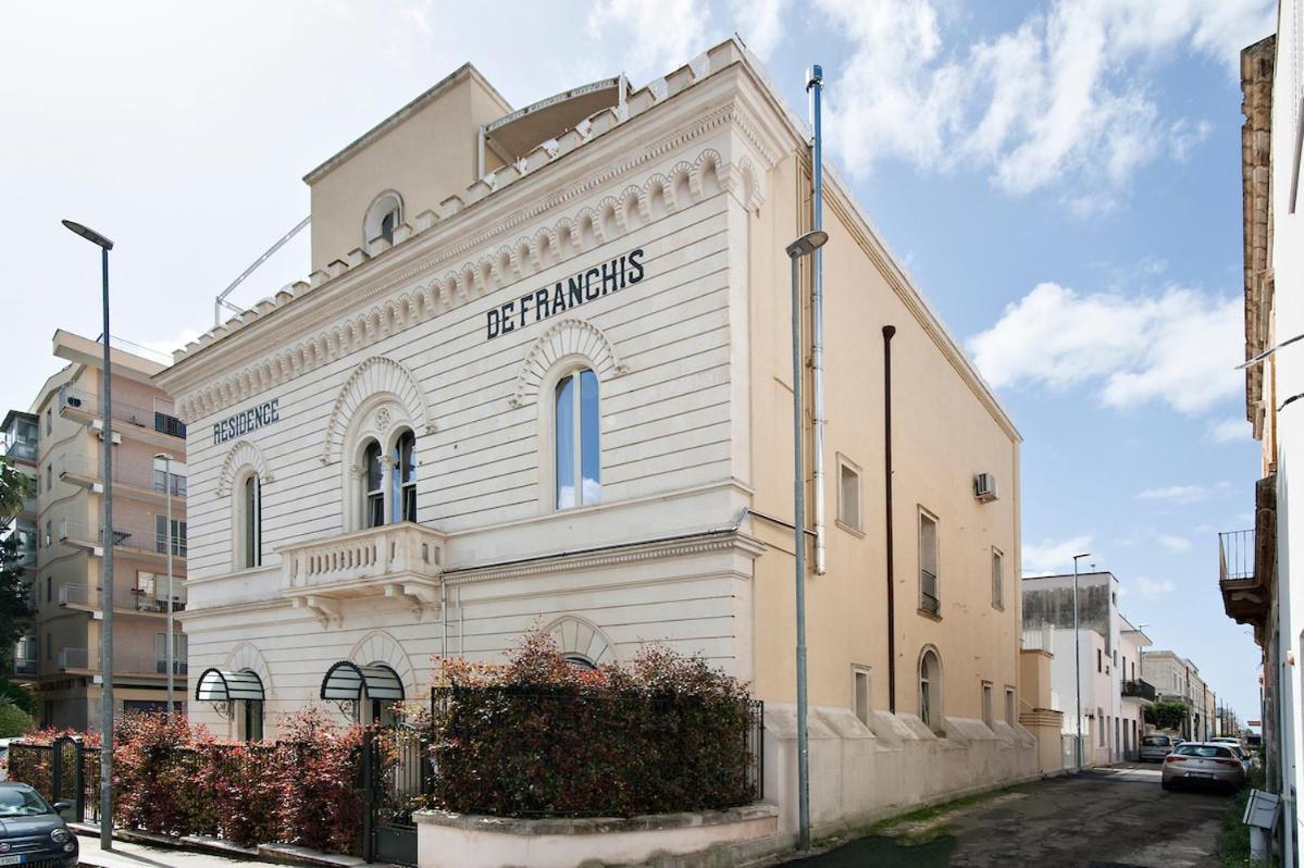 Residence De Franchis - Smart Apartments Lecce Esterno foto