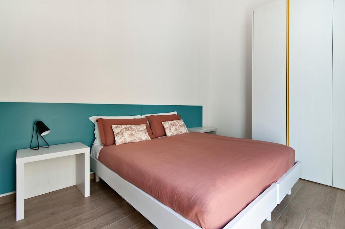 Residence De Franchis - Smart Apartments Lecce Esterno foto